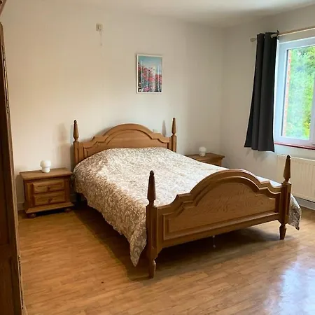 4 Bedrooms House With Enclosed Garden And Wifi At Tatil Evi Houyet