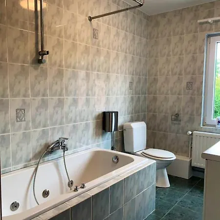 4 Bedrooms House With Enclosed Garden And Wifi At Tatil Evi