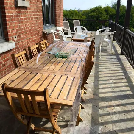 4 Bedrooms House With Enclosed Garden And Wifi At *